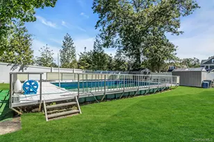 28 Lexington Ave, Freeport, NY 11520 - Photo 17