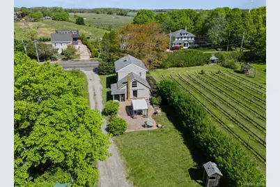 35950 Main Road, Cutchogue, NY 11935 - Photo 7