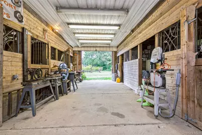 35950 Main Road, Cutchogue, NY 11935 - Photo 31