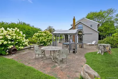 35950 Main Road, Cutchogue, NY 11935 - Photo 9