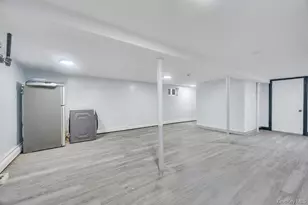 99-03 207th St, Queens Village, NY 11429 - Photo 35