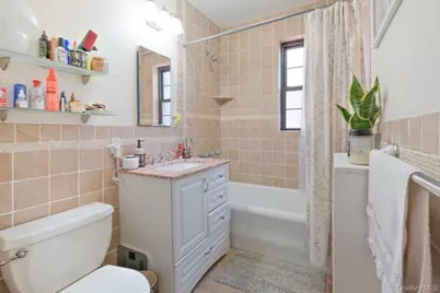 23 Old Mamaroneck Road #1M, White Plains, NY 10605 - Photo 13