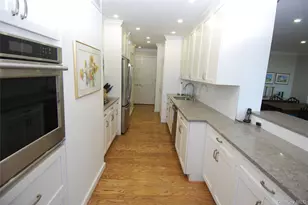 270-10 Grand Central Pkwy, Floral Park, NY 11005 - Photo 9