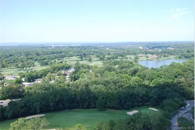 27010 Grand Central Parkway #33G, Floral Park, NY 11005 - Photo 17