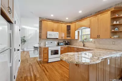 39 Hollow Lane, Westhampton, NY 11977 - Photo 11