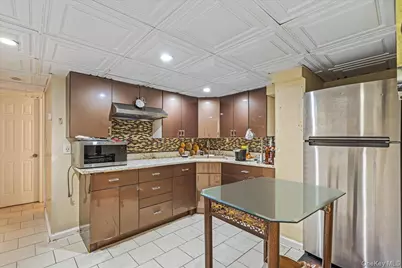 14426 229th Street, Springfield Gardens, NY 11413 - Photo 9