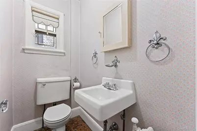 32-16 167th Street, Flushing, NY 11358 - Photo 11