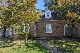 186 Westbury Blvd, Hempstead, NY 11550 - Photo 13