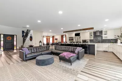 8 Family Lane, Levittown, NY 11756 - Photo 3