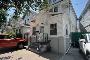 85-40 98th St, Woodhaven, NY 11421 - Photo 3