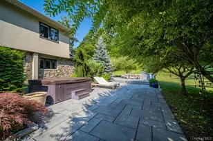 237 Mineral Springs Rd, Highland Mills, NY 10930 - Photo 9