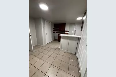 143-08 224 Street, Springfield Gardens, NY 11413 - Photo 21