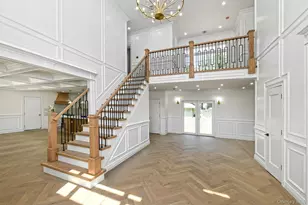 11 Edcris Ln, Huntington, NY 11743 - Photo 7