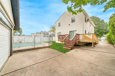 118 Linden Street, Bellmore, NY 11710 - Photo 29