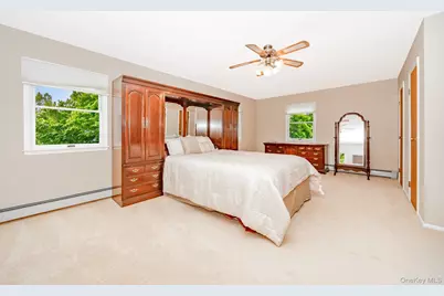 118 Linden Street, Bellmore, NY 11710 - Photo 17