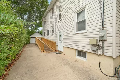 118 Linden Street, Bellmore, NY 11710 - Photo 33