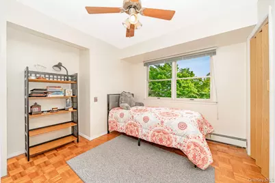 118 Linden Street, Bellmore, NY 11710 - Photo 21