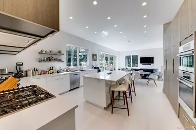 70 Cove Hollow Road, East Hampton, NY 11937 - Photo 3