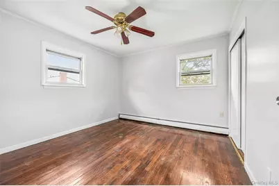 132-18 Farmers Boulevard, Saint Albans, NY 11434 - Photo 13