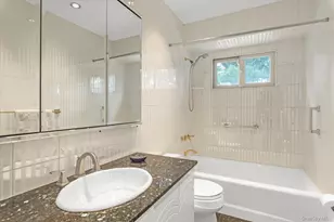 1628 Oswego St, East Meadow, NY 11554 - Photo 11