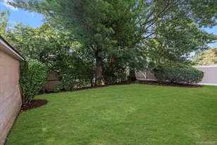 1628 Oswego St, East Meadow, NY 11554 - Photo 21