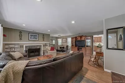 13 Split Rock Road, Mahopac, NY 10541 - Photo 5