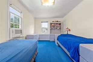 75-48 195th St, Fresh Meadows, NY 11366 - Photo 29