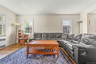 75-48 195th St, Fresh Meadows, NY 11366 - Photo 3