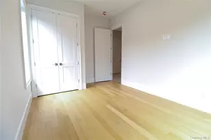 8 Sealy Dr, Lawrence, NY 11559 - Photo 17