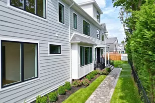 8 Sealy Dr, Lawrence, NY 11559 - Photo 43