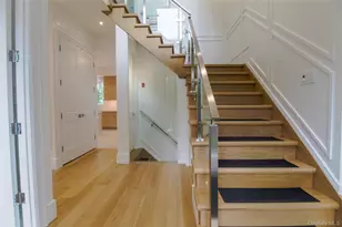 8 Sealy Dr, Lawrence, NY 11559 - Photo 7