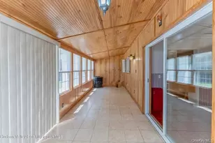 408 Fairview Ave, Hurley, NY 12443 - Photo 17