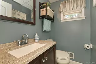 42 Montrose Dr, Commack, NY 11725 - Photo 15