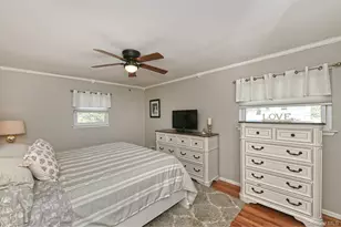 42 Montrose Dr, Commack, NY 11725 - Photo 21