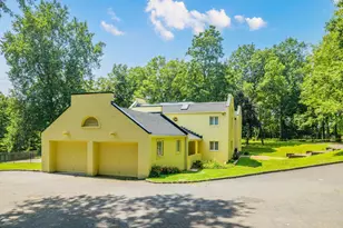 530 S Centre Island Rd, Oyster Bay, NY 11771 - Photo 5