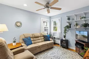 222 Half Hollow Rd, Deer Park, NY 11729 - Photo 11