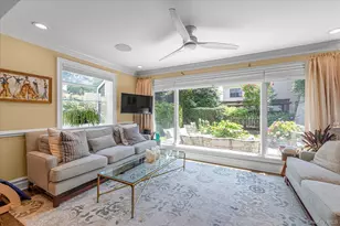 7 Stuyvesant Pl, Lawrence, NY 11559 - Photo 7