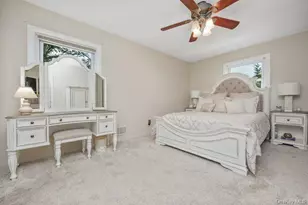 1 Earl Rd, Melville, NY 11747 - Photo 19