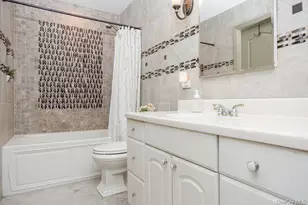 1 Earl Rd, Melville, NY 11747 - Photo 21