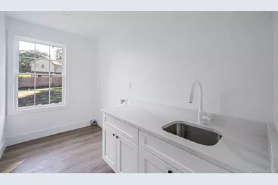 14 Long View Drive, Wading River, NY 11792 - Photo 23