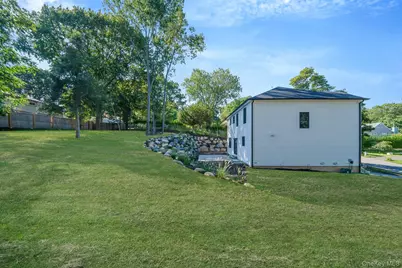 14 Long View Drive, Wading River, NY 11792 - Photo 3