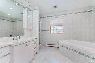 74 Longfellow Ave, New York, NY 10301 - Photo 25