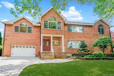 74 Longfellow Avenue, New York, NY 10301 - Photo 1