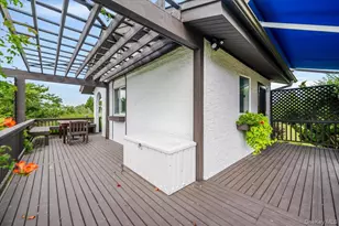 50 Cedar Ln, Babylon, NY 11702 - Photo 29