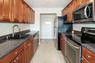 2449 Union Blvd, Islip, NY 11751 - Photo 7