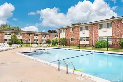 2449 Union Boulevard #19B, Islip, NY 11751 - Photo 21