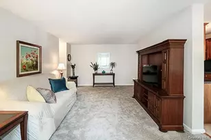 2449 Union Blvd, Islip, NY 11751 - Photo 11