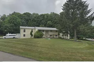 7 Eleanor Pl, Airmont, NY 10952 - Photo 5