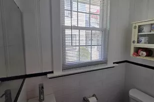 127 Hempstead Ave, Lynbrook, NY 11563 - Photo 9