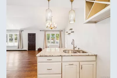 247 Woods Road, North Babylon, NY 11703 - Photo 11